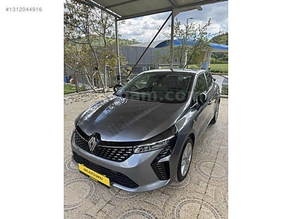 2024 MDL SIFIR AYARINDA OTOMATİK RENAULT CLIO TAKAS OLUR GSR2