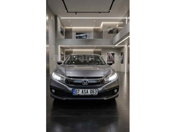 Sahibinden Honda Civic 1.6i VTEC Elegance 2021 Model 
