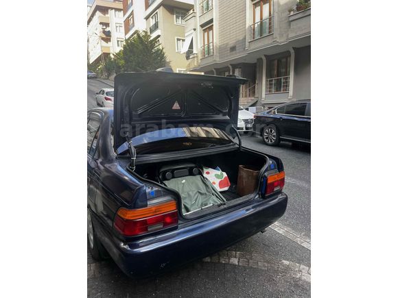 Acil ful orjinal 0 sorunku Toyota Corolla 1XE 1998 Model 