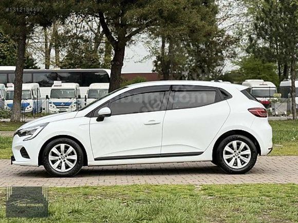 2021 RENAULT CLİO 1.0 SCE JOY DEĞİŞENSİZ BAKIMLI TESLA EKRAN