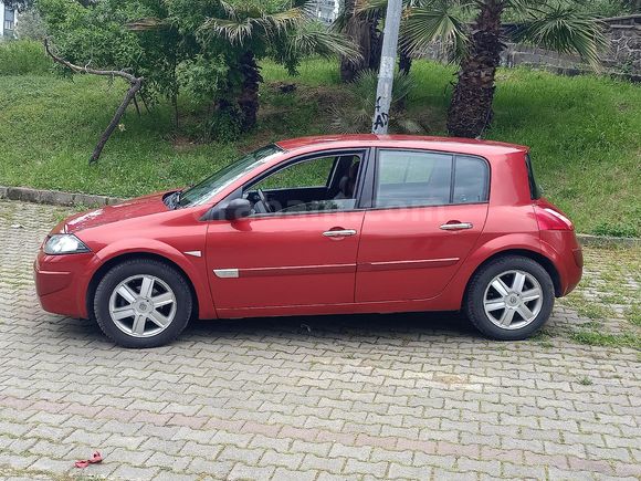 Favorilere duyurulur ACİL Sahibinden 2006 Model