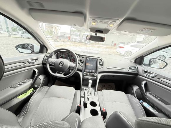 Sahibinden Renault Megane 1.3 TCe Joy 2021 Model 