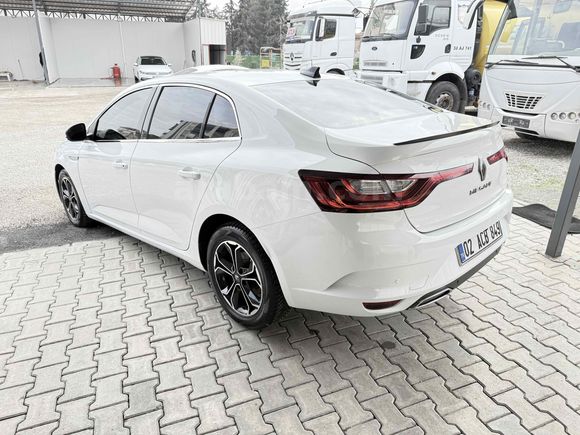 Sahibinden Renault Megane 1.3 TCe Joy 2021 Model 