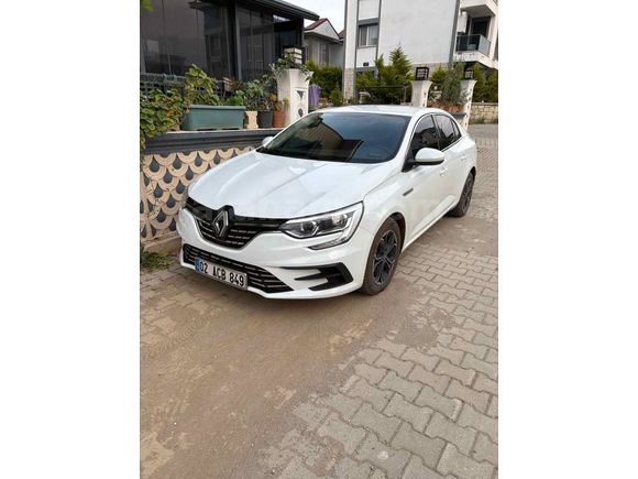 Sahibinden Renault Megane 1.3 TCe Joy 2021 Model 