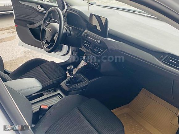 TURAN OTOMOTİV HATASIZ 2023 MD FORD FOCUS TİTANİUM