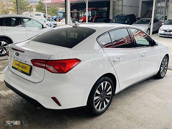TURAN OTOMOTİV HATASIZ 2023 MD FORD FOCUS TİTANİUM