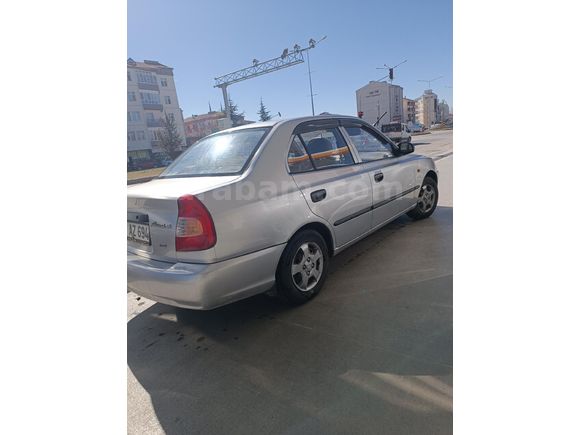 Sahibinden Hyundai Accent 1.3 LX 2000 Model