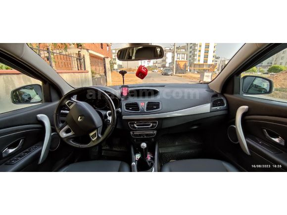 Sahibinden Renault Fluence 1.5 dCi Dynamique 2012 Model