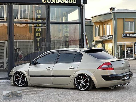 GÜNDOĞDU'DAN KURULU RENAULT MEGANE