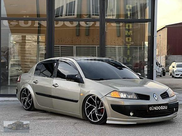 GÜNDOĞDU'DAN KURULU RENAULT MEGANE