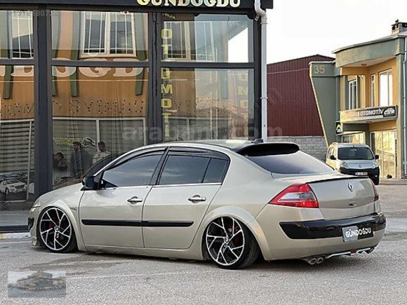 GÜNDOĞDU'DAN KURULU RENAULT MEGANE