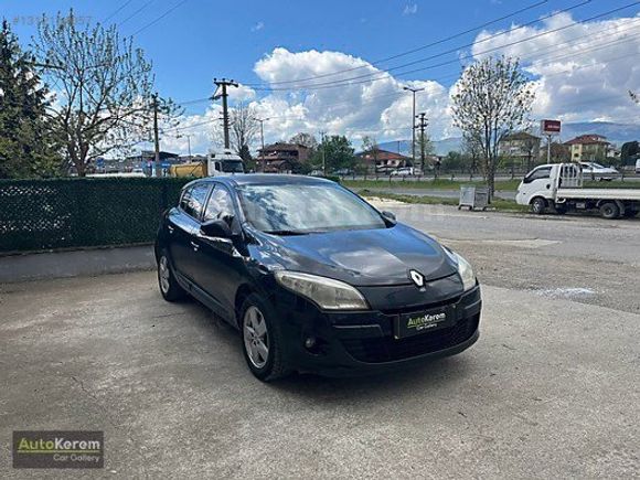 AUTO KEREM' DEN DEĞİŞENSİZ RENAULT MEGANE 2010 EXPRESSİON