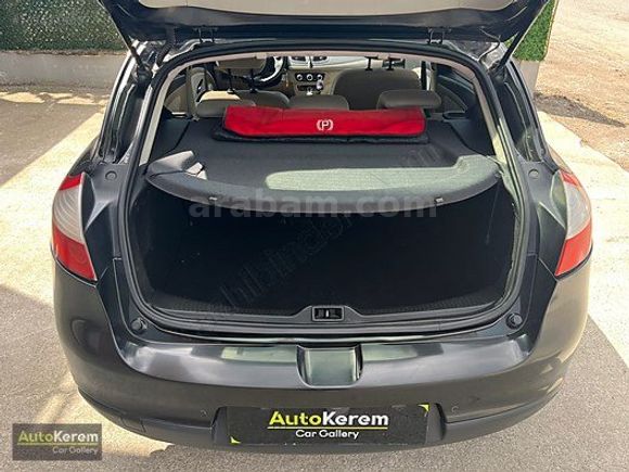 AUTO KEREM' DEN DEĞİŞENSİZ RENAULT MEGANE 2010 EXPRESSİON