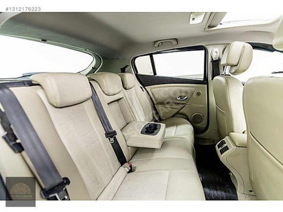 SÖZCAR 'DAN OTOMATİK SUNROOFLU MEGANE 3