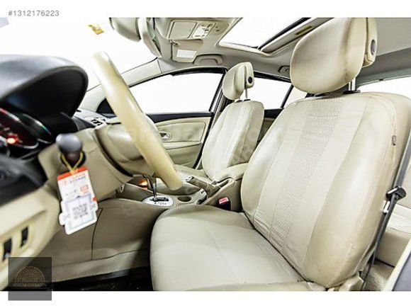 SÖZCAR 'DAN OTOMATİK SUNROOFLU MEGANE 3