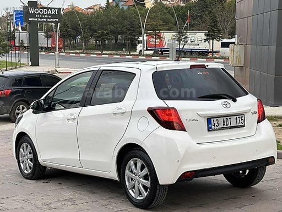 2016 MODEL YARİS 1.33 FUN SPECİAL SKYPACK CAM TAVAN OTOMATİK