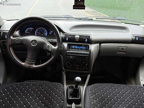 MARS CAR AUTO OPEL ASTRA GL