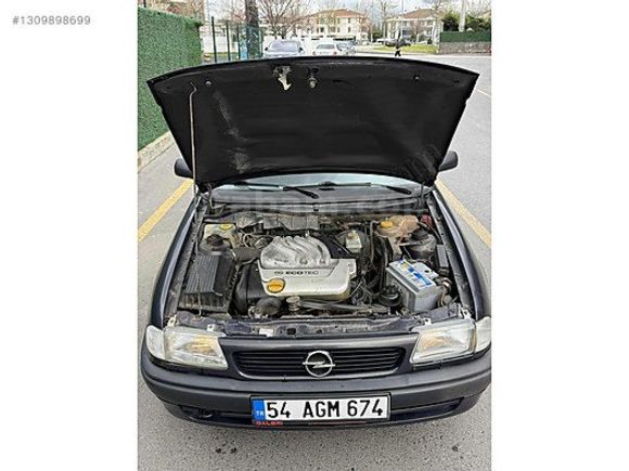 MARS CAR AUTO OPEL ASTRA GL