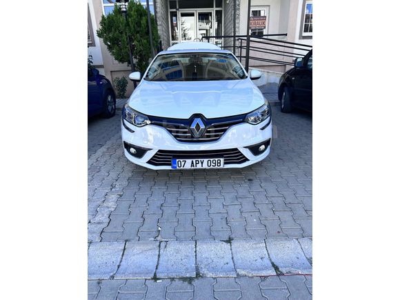 Sahibinden Renault Megane 1.3 TCe Touch 2020 Model
