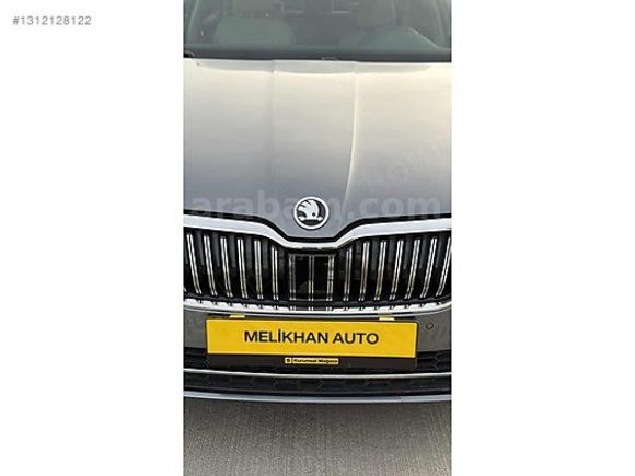 MELİKHAN AUTO'DAN 2022 SKODA SUPERB HATASIZ BOYASIZ