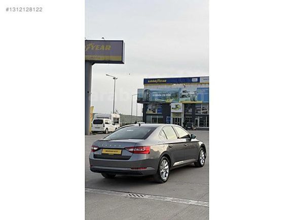 MELİKHAN AUTO'DAN 2022 SKODA SUPERB HATASIZ BOYASIZ