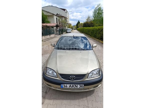 Sahibinden Toyota Avensis 2.0 Sol 2001 Model