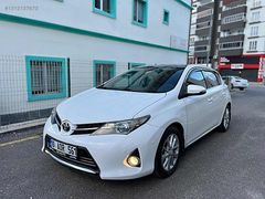 -YUSUF GÜNDEŞ'DEN BAKIMLI OTOMATİK 2013TOYOTA AURİS CAM TAVANLI-