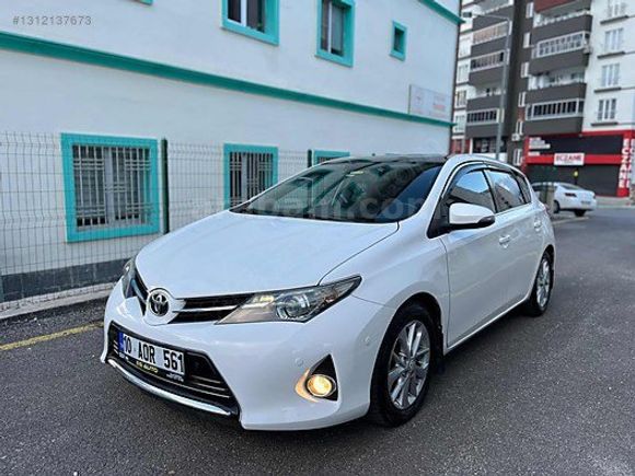 -YUSUF GÜNDEŞ'DEN BAKIMLI OTOMATİK 2013TOYOTA AURİS CAM TAVANLI-