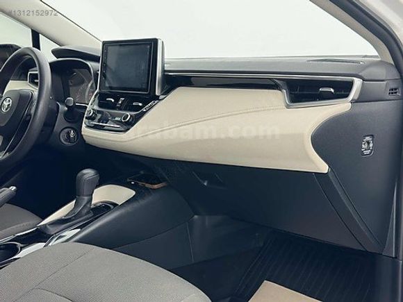 K.KARTINA 9 TAKSİT 2020 COROLLA 1.6 VISION MULTMEDIA EKRAN