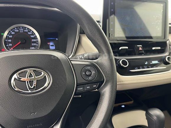 K.KARTINA 9 TAKSİT 2020 COROLLA 1.6 VISION MULTMEDIA EKRAN
