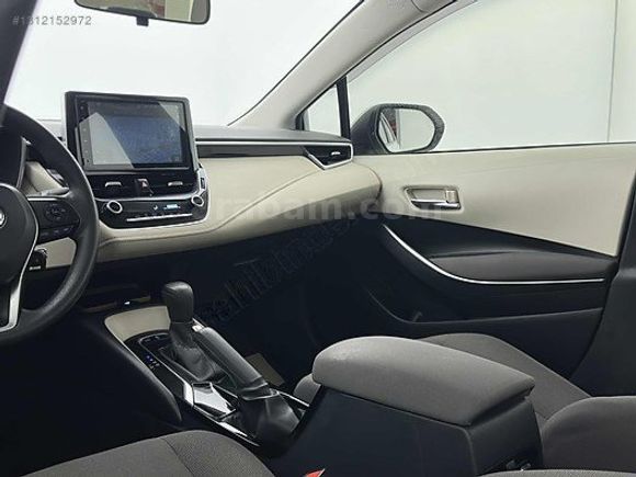 K.KARTINA 9 TAKSİT 2020 COROLLA 1.6 VISION MULTMEDIA EKRAN