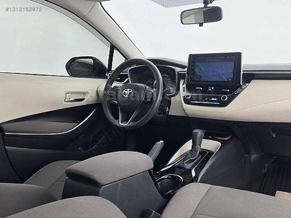K.KARTINA 9 TAKSİT 2020 COROLLA 1.6 VISION MULTMEDIA EKRAN