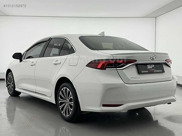 K.KARTINA 9 TAKSİT 2020 COROLLA 1.6 VISION MULTMEDIA EKRAN