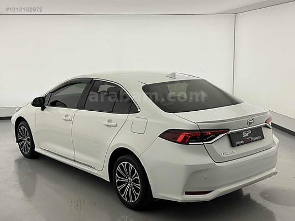 K.KARTINA 9 TAKSİT 2020 COROLLA 1.6 VISION MULTMEDIA EKRAN
