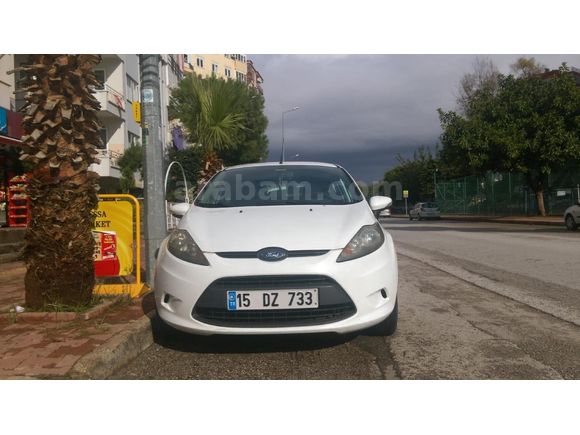 Sahibinden Ford Fiesta 1.4 TDCi Trend 2010 Model