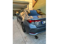Sahibinden Toyota Corolla 1.8 Hybrid Flame X-Pack 2021 Model 