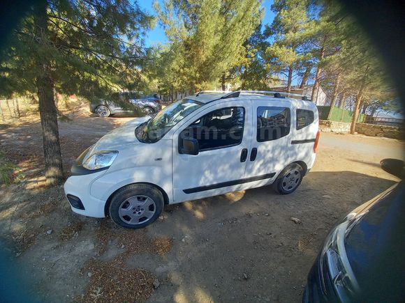 Sahibinden Fiat Fiorino Combi 1.4 Fire Pop 2018 Model  84.000 km Beyaz