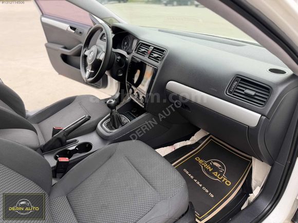2011 MODEL VW JETTA 1.2 TSİ MASRAFSIZ