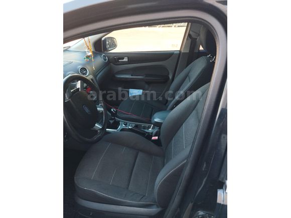 Sahibinden Ford Focus 1.6 TDCi Titanium 2009 Model  252.000 km Siyah