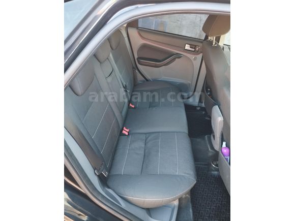 Sahibinden Ford Focus 1.6 TDCi Titanium 2009 Model  252.000 km Siyah