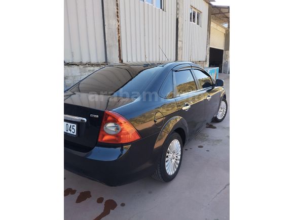 Sahibinden Ford Focus 1.6 TDCi Titanium 2009 Model  252.000 km Siyah