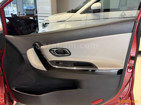 | UNIQ AUTO | 2015 KİA CEED CONSEPT PLUS CAM TAVAN KATLANIR AYNA