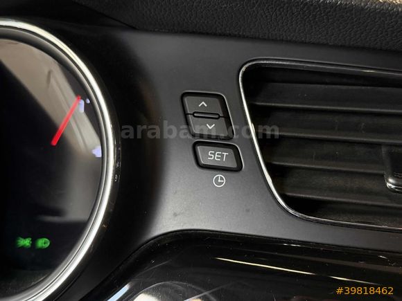 | UNIQ AUTO | 2015 KİA CEED CONSEPT PLUS CAM TAVAN KATLANIR AYNA