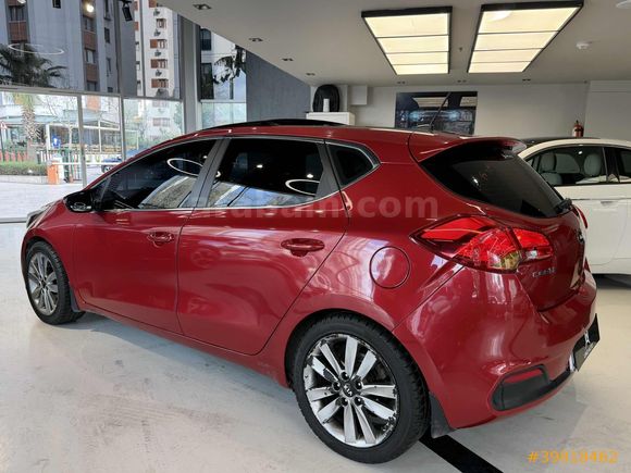 | UNIQ AUTO | 2015 KİA CEED CONSEPT PLUS CAM TAVAN KATLANIR AYNA