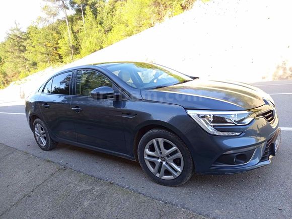 Sahibinden Renault Megane 1.3 TCe Joy 2020 Model 
