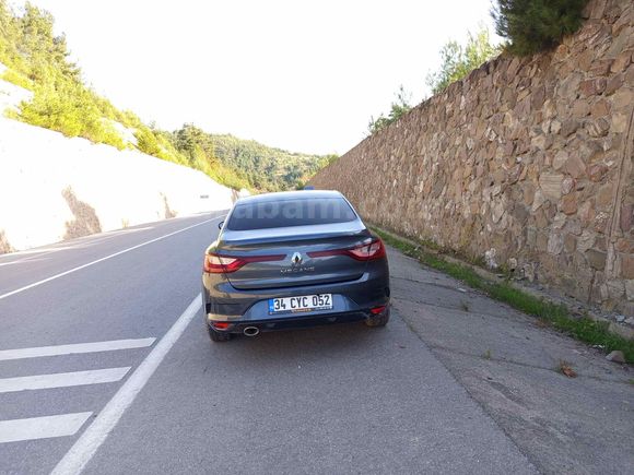 Sahibinden Renault Megane 1.3 TCe Joy 2020 Model 