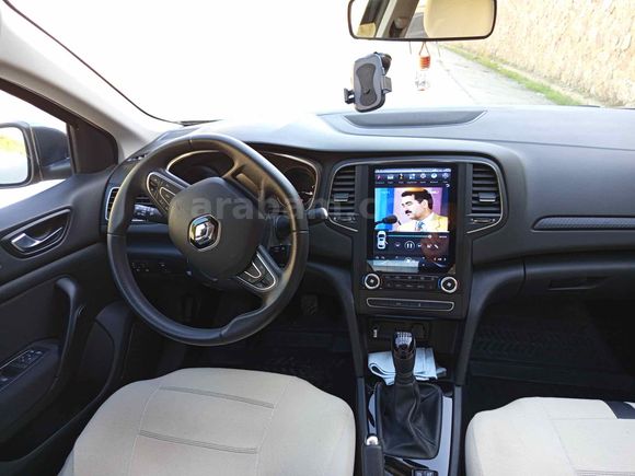 Sahibinden Renault Megane 1.3 TCe Joy 2020 Model 