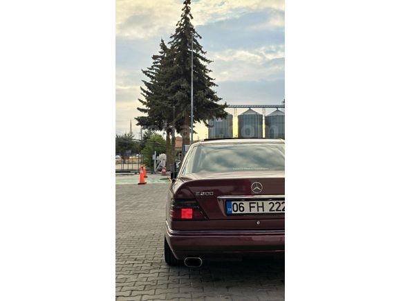 Sahibinden Mercedes - Benz E 200 1994 Model