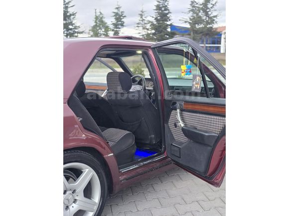 Sahibinden Mercedes - Benz E 200 1994 Model