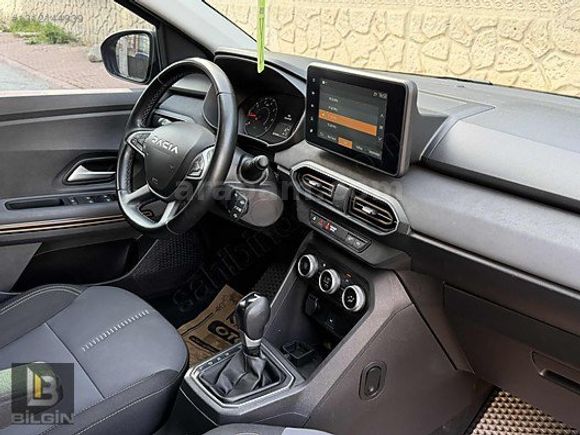 DACİA SANDERO STEPWAY 1.0 TCE EXPRESSİON OTOMATİK